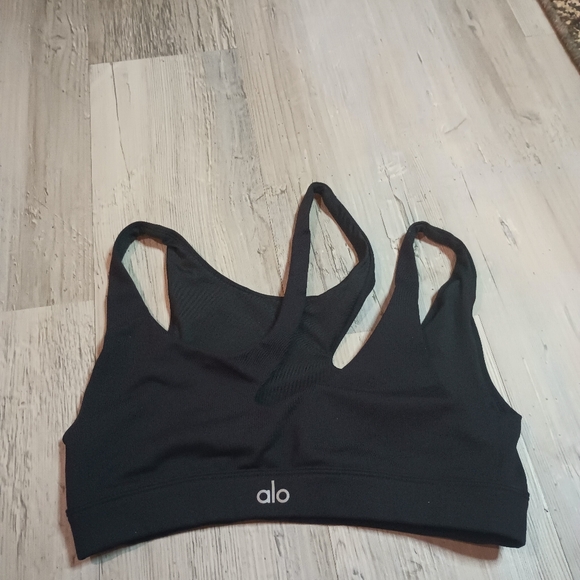 Alo - Picture 4 of 5